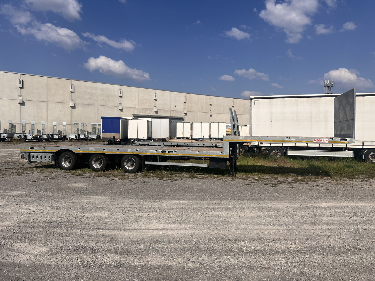 Leasing of Möslein ST 3 Plato 8,7  3 Achs Satteltieflader Plato 45 t GGfür Fertigteile, Baumaschinen Möslein ST 3 Plato 8,7  3 Achs Satteltieflader Plato 45 t GGfür Fertigteile, Baumaschinen: picture 6