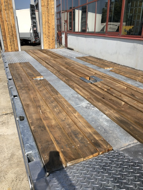 Leasing of Möslein T 3-6,60 VB 1 3 Achs Tieflader- Anhänger, Luftgefedert, Verbreiterung Möslein T 3-6,60 VB 1 3 Achs Tieflader- Anhänger, Luftgefedert, Verbreiterung: picture 6 Leasing of Möslein T 3-6,60 VB 1 3 Achs Tieflader- Anhänger, Luftgefedert, Verbreiterung Möslein T 3-6,60 VB 1 3 Achs Tieflader- Anhänger, Luftgefedert, Verbreiterung: picture 6