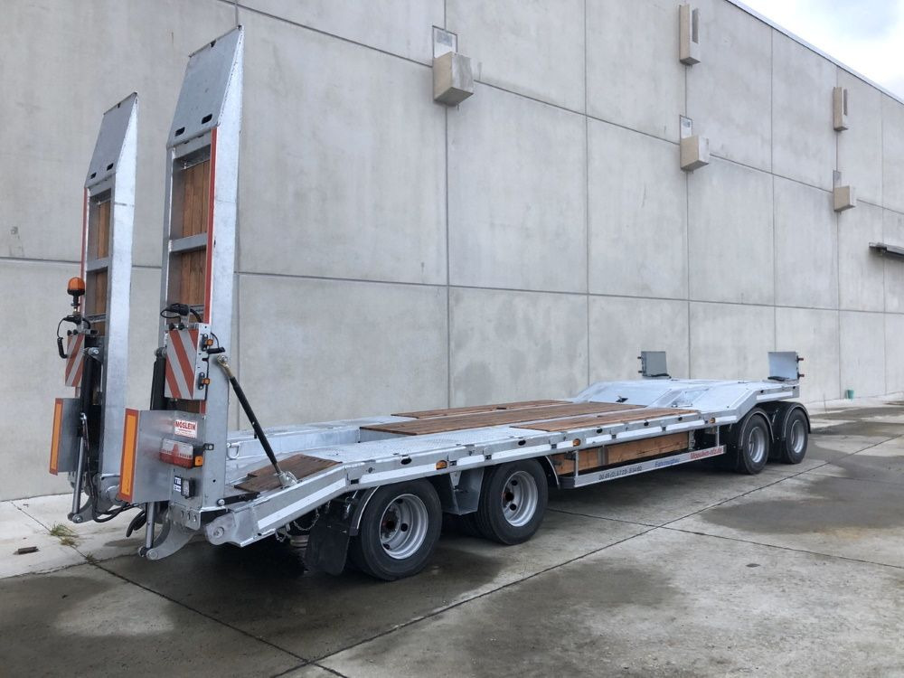Möslein T 4 VB H1 neuer 4 Achs Tieflader hydraulischen Rampen - Low loader trailer: picture 2 Möslein T 4 VB H1 neuer 4 Achs Tieflader hydraulischen Rampen - Low loader trailer: picture 2