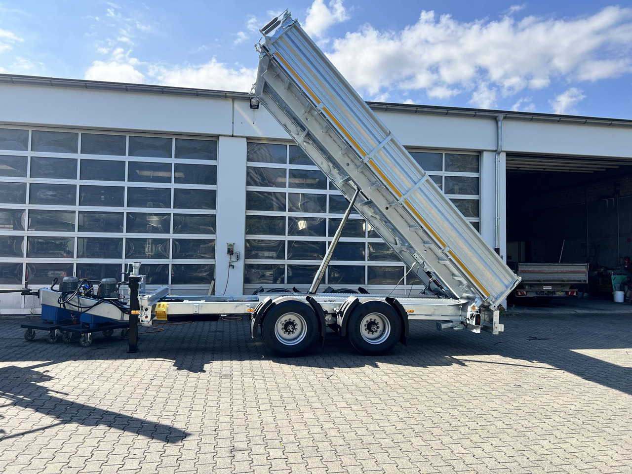 Möslein TTD 19 B neuer 19 t Tandemkipper- Tieflader hydraulischer Klappe - Tipper trailer: picture 4 Möslein TTD 19 B neuer 19 t Tandemkipper- Tieflader hydraulischer Klappe - Tipper trailer: picture 4