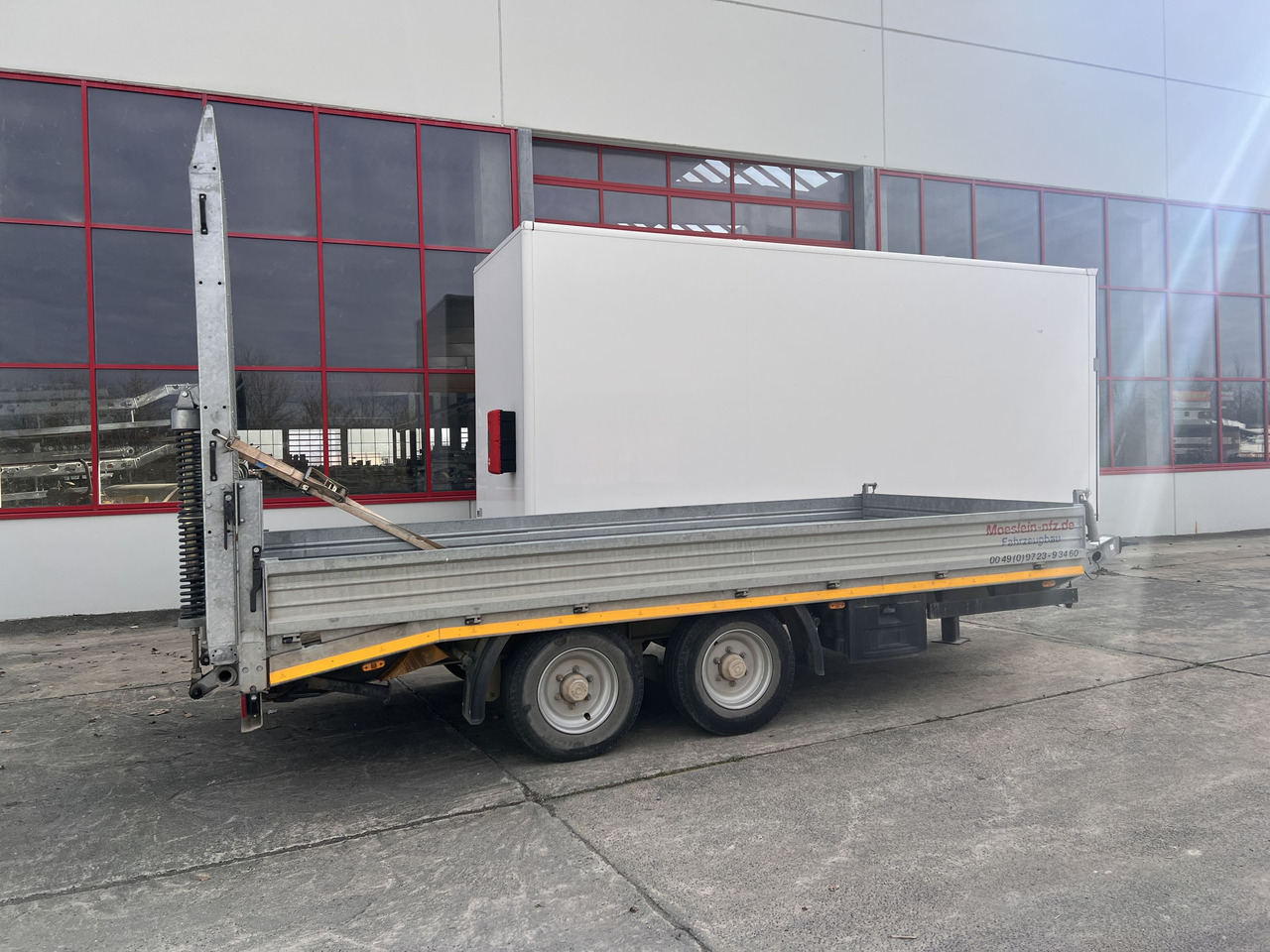 Möslein TTS 11 Schwebheim Tandemtieflader, Breite Rampen, Wenig Benutzt - Low loader trailer: picture 2 Möslein TTS 11 Schwebheim Tandemtieflader, Breite Rampen, Wenig Benutzt - Low loader trailer: picture 2