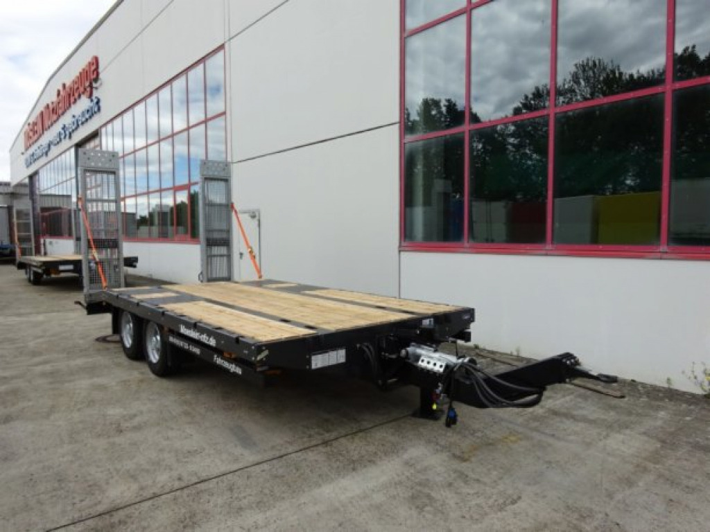 Möslein TTT 11-5,2P  Neuer Tandemtieflader - Low loader trailer: picture 3 Möslein TTT 11-5,2P  Neuer Tandemtieflader - Low loader trailer: picture 3