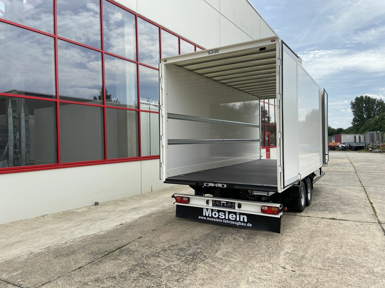 Möslein Tandem- Koffer, Durchladbar, -- Neufahrzeug -- - Closed box trailer: picture 3 Möslein Tandem- Koffer, Durchladbar, -- Neufahrzeug -- - Closed box trailer: picture 3