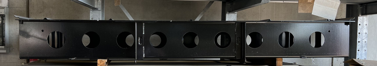 Müller Mitteltal Staufach für Alu- Rampen - Low loader semi-trailer: picture 4 Müller Mitteltal Staufach für Alu- Rampen - Low loader semi-trailer: picture 4