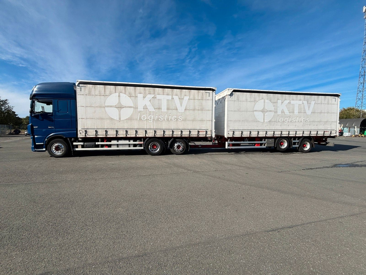 DAF SSC XF 480 Jumbozug + Anh Wecon Staplerhalterung - Curtain side truck: picture 3 DAF SSC XF 480 Jumbozug + Anh Wecon Staplerhalterung - Curtain side truck: picture 3