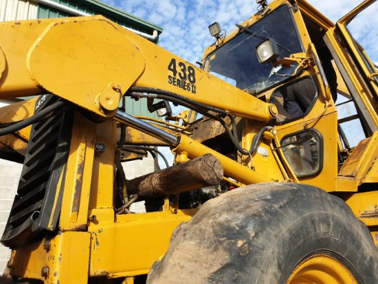 CATERPILLAR 438 SERIES II (ORBITROL) - Hydraulic valve for Construction machinery: picture 1 CATERPILLAR 438 SERIES II (ORBITROL) - Hydraulic valve for Construction machinery: picture 1