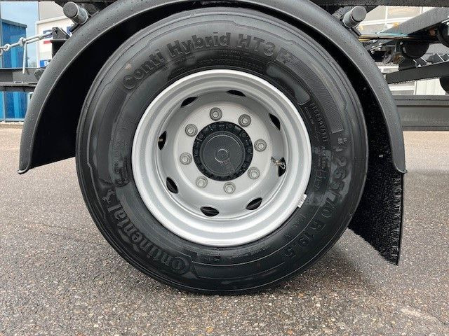New Roll-off/ Skip trailer Außenroller 20 AR: picture 11