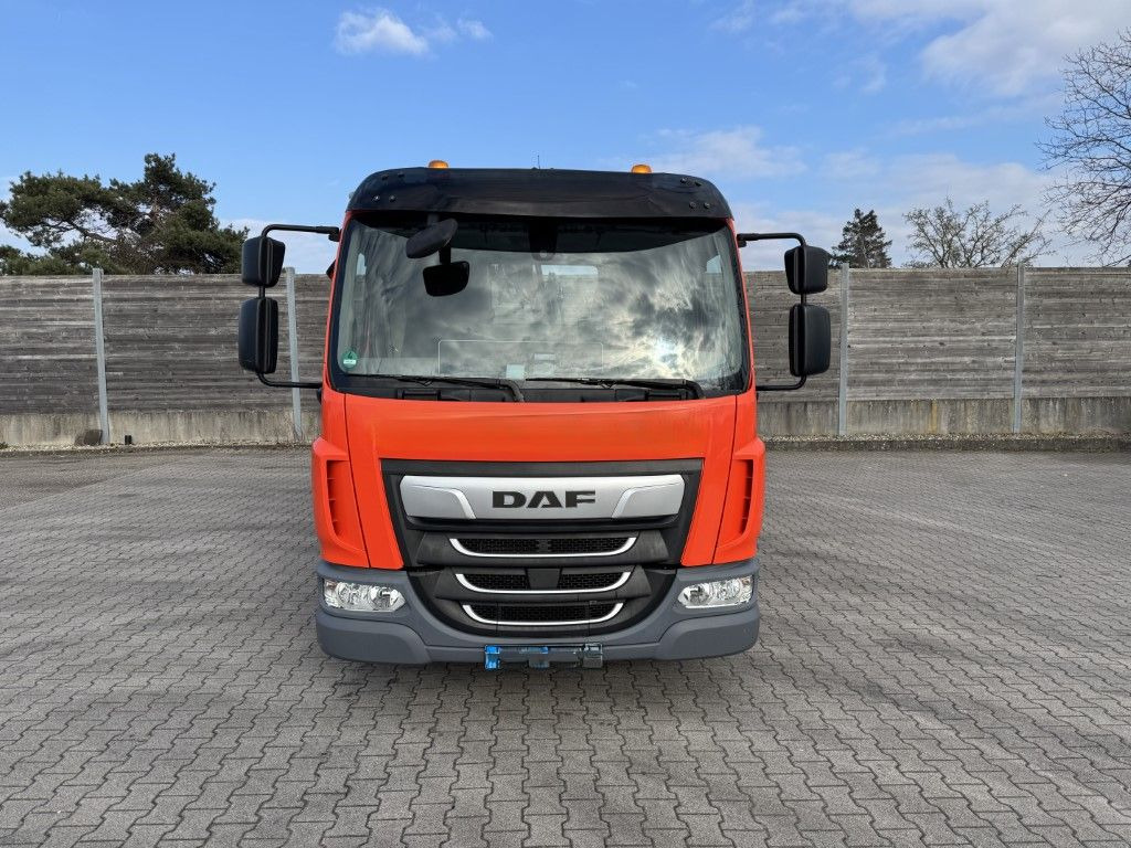 DAF FA LF 180 8t / Abrollkipper, Ladekran Containe - Hook lift truck, Crane truck: picture 3 DAF FA LF 180 8t / Abrollkipper, Ladekran Containe - Hook lift truck, Crane truck: picture 3