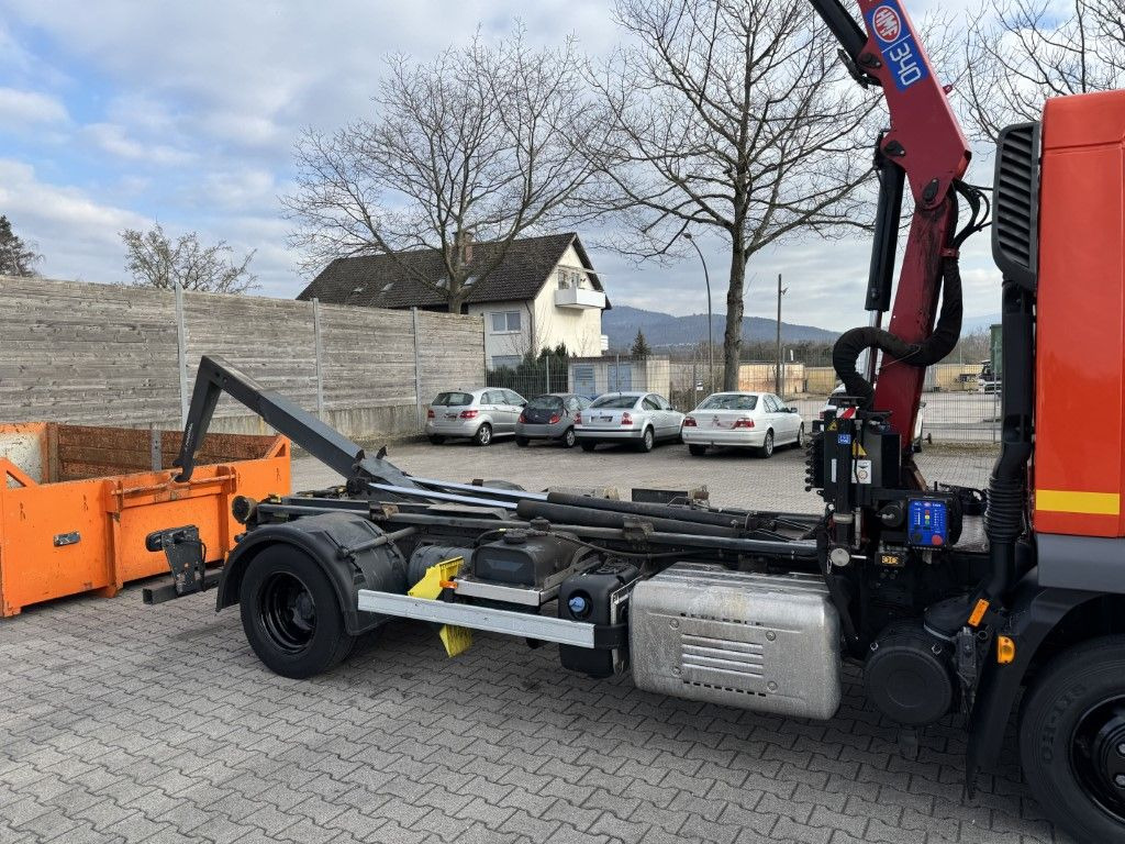 Hook lift truck, Crane truck DAF FA LF 180 8t / Abrollkipper, Ladekran   Containe: picture 10