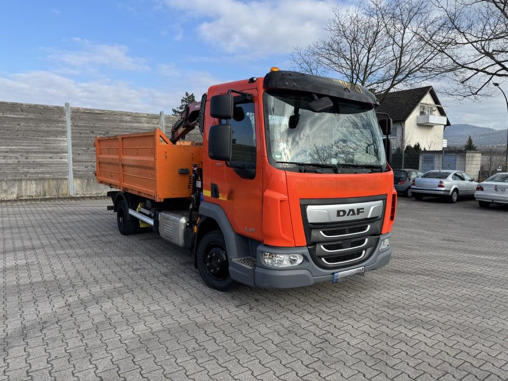 DAF FA LF 180 8t / Abrollkipper, Ladekran Containe - Hook lift truck, Crane truck: picture 4 DAF FA LF 180 8t / Abrollkipper, Ladekran Containe - Hook lift truck, Crane truck: picture 4