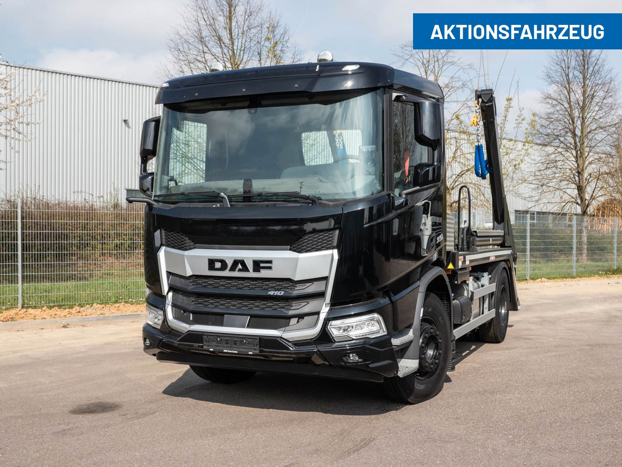 DAF FA XD 410 VDL Absetzkipper DAF FA XD 410 VDL Absetzkipper - Skip loader truck: picture 1 DAF FA XD 410 VDL Absetzkipper DAF FA XD 410 VDL Absetzkipper - Skip loader truck: picture 1
