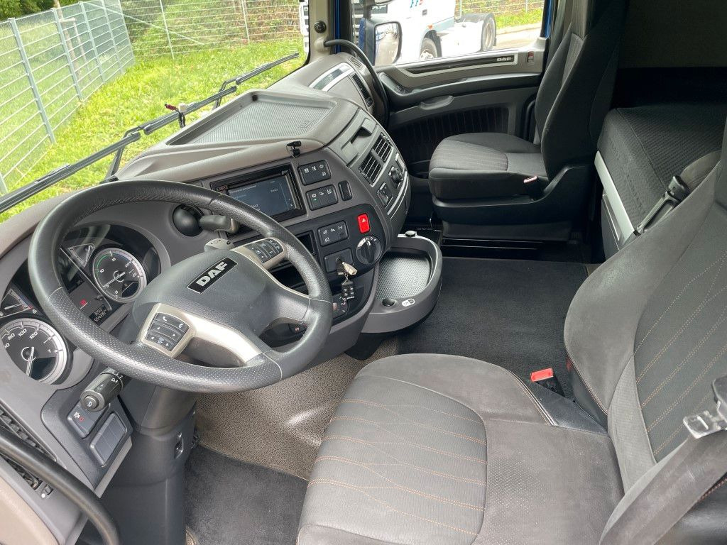 Tractor unit DAF FT XF 530 SSC LD: picture 9