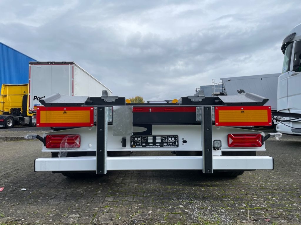 Wielton 2-Achs Außenroller-Abrollanhänger Wielton 2-Achs Außenroller-Abrollanhänger - Roll-off/ Skip trailer: picture 5 Wielton 2-Achs Außenroller-Abrollanhänger Wielton 2-Achs Außenroller-Abrollanhänger - Roll-off/ Skip trailer: picture 5
