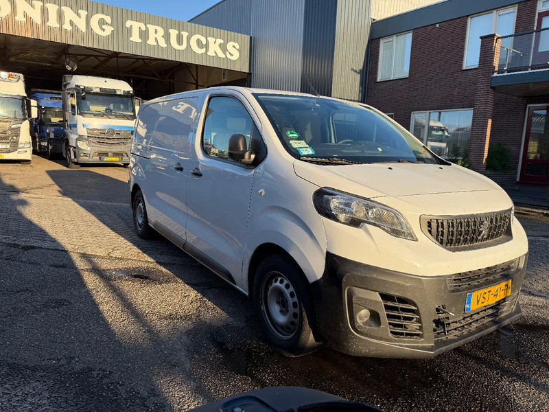 Peugeot Expert 2.0 D 104 KW 2023 BROKEN ENGINE - Small van: picture 1 Peugeot Expert 2.0 D 104 KW 2023 BROKEN ENGINE - Small van: picture 1