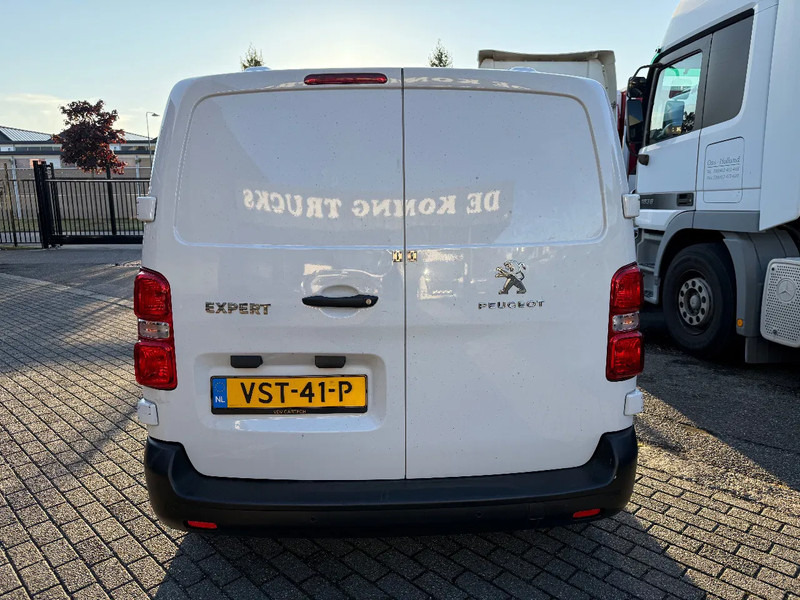 Peugeot Expert 2.0 D 104 KW 2023 BROKEN ENGINE - Small van: picture 3 Peugeot Expert 2.0 D 104 KW 2023 BROKEN ENGINE - Small van: picture 3