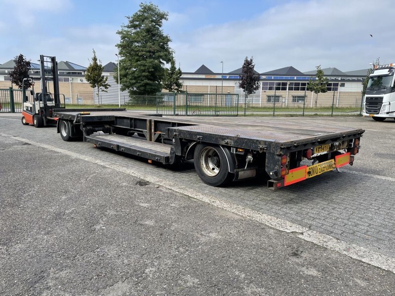 Vogelzang Machine transporter !!! - Low loader trailer: picture 1 Vogelzang Machine transporter !!! - Low loader trailer: picture 1