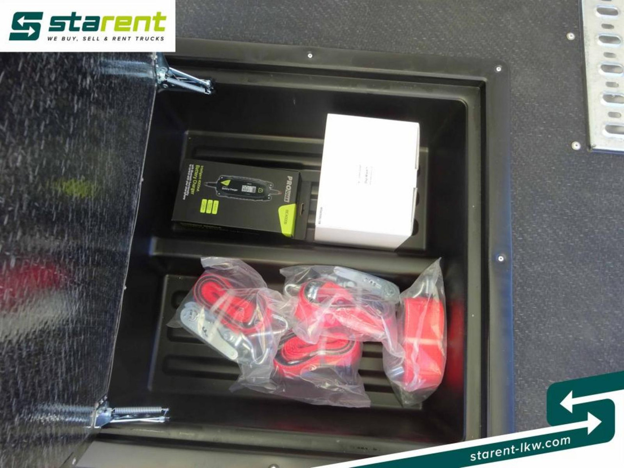 New Autotransporter trailer Brian James Trailers Race Transporter 7 Seilwinde elektrische Klappe: picture 19