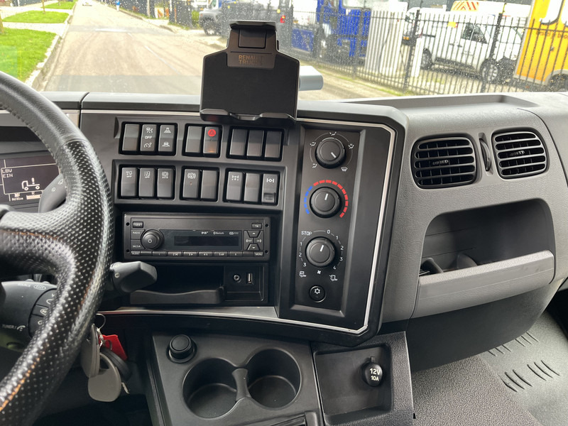 Curtain side truck Renault D 240 4X2, Global cabine, Euro 6, Airco , laadklep 1500 kg: picture 19