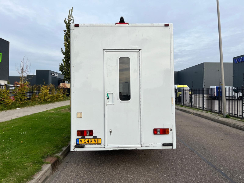 Renault Master 165.35 L3, Euro 6, Airco, Nav, Camera, Mobile office/ workshop - Closed box van: picture 4 Renault Master 165.35 L3, Euro 6, Airco, Nav, Camera, Mobile office/ workshop - Closed box van: picture 4