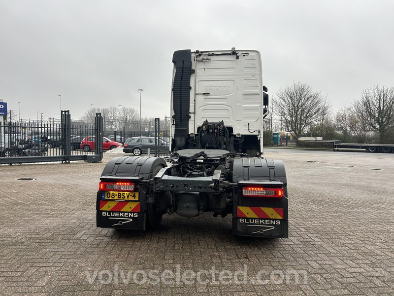 Volvo FH - Tractor unit: picture 3 Volvo FH - Tractor unit: picture 3