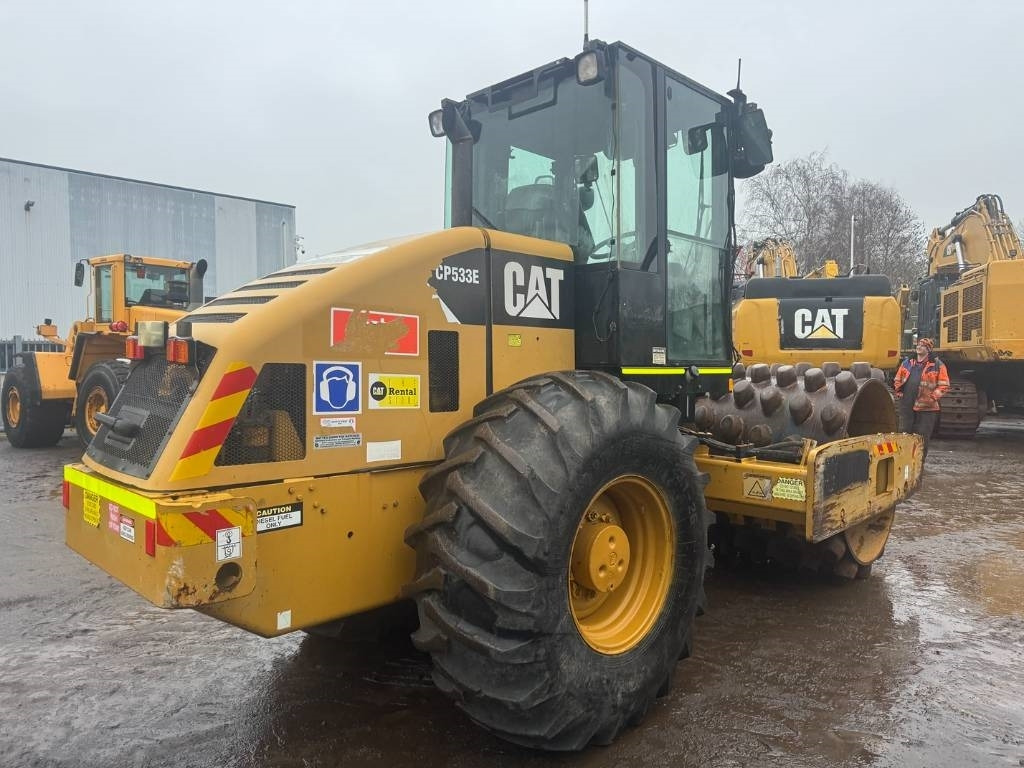 CAT CP 533 E - Compactor: picture 5 CAT CP 533 E - Compactor: picture 5