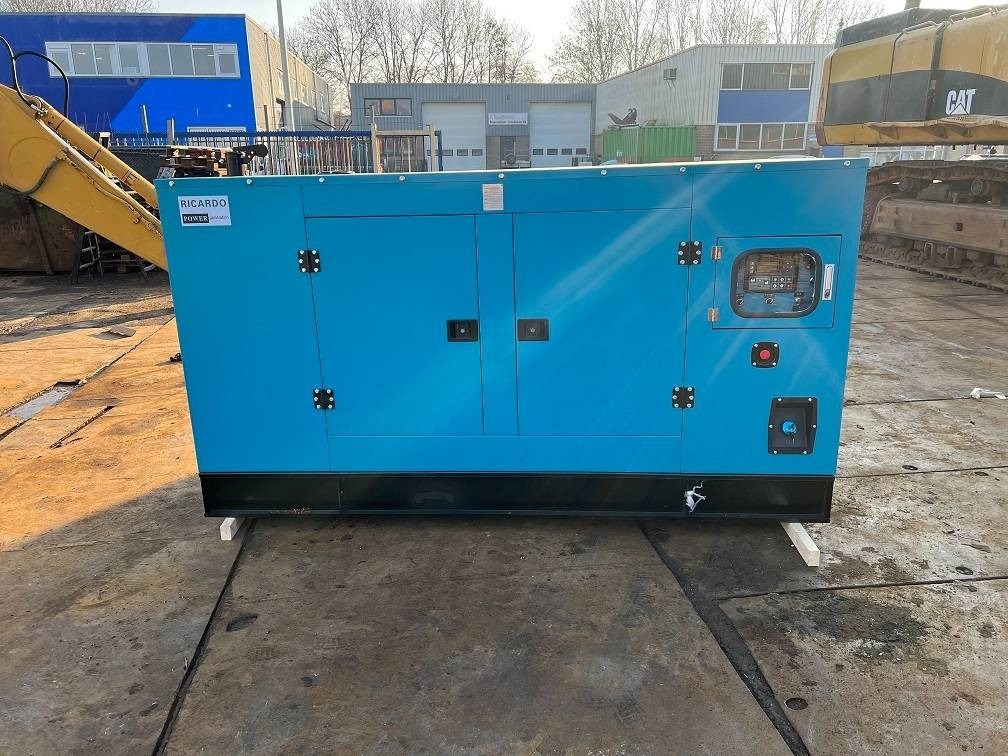 Ricardo 200KVA (160KW) SILENT GENERATOR 3 PHASE 50HZ 400V - Generator set: picture 1 Ricardo 200KVA (160KW) SILENT GENERATOR 3 PHASE 50HZ 400V - Generator set: picture 1