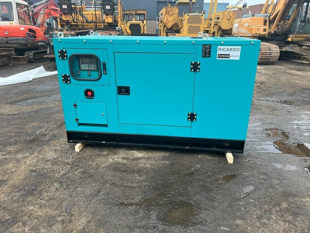 Ricardo 20KVA 16KW SILENT GENERATOR 3 PHASE 50HZ 400V NEW - Generator set: picture 2 Ricardo 20KVA 16KW SILENT GENERATOR 3 PHASE 50HZ 400V NEW - Generator set: picture 2