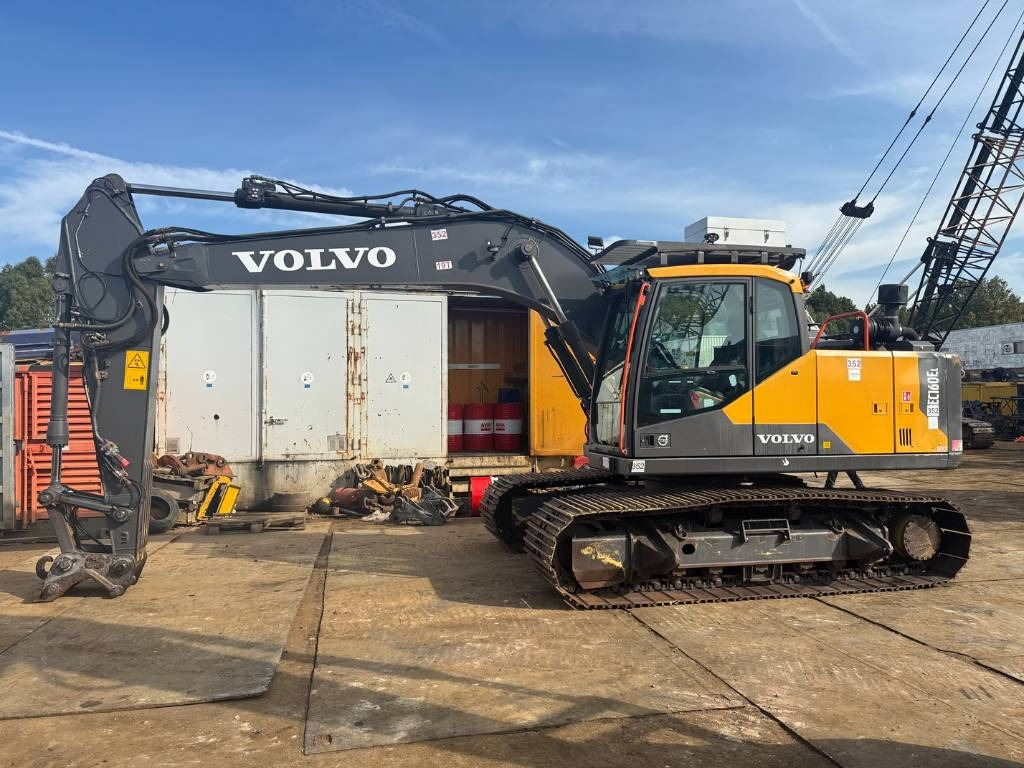 Volvo EC 160 E L ( 3.451 ORIGINAL HOURS ) - Crawler excavator: picture 1 Volvo EC 160 E L ( 3.451 ORIGINAL HOURS ) - Crawler excavator: picture 1