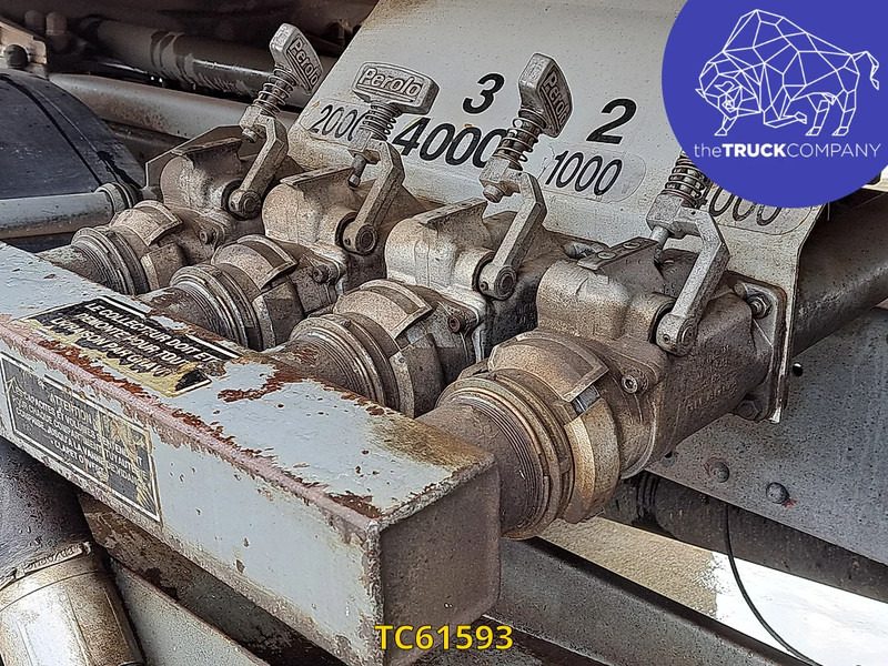 Tanker truck Iveco EuroCargo 120 E15: picture 11