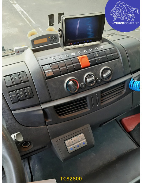 Iveco EuroCargo 120e25 Euro 5 - ENGINE DAMAGE - - Curtain side truck: picture 3 Iveco EuroCargo 120e25 Euro 5 - ENGINE DAMAGE - - Curtain side truck: picture 3