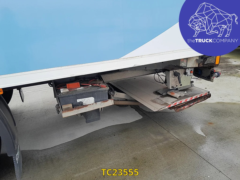 LAMBERET - Refrigerated semi-trailer: picture 2 LAMBERET - Refrigerated semi-trailer: picture 2