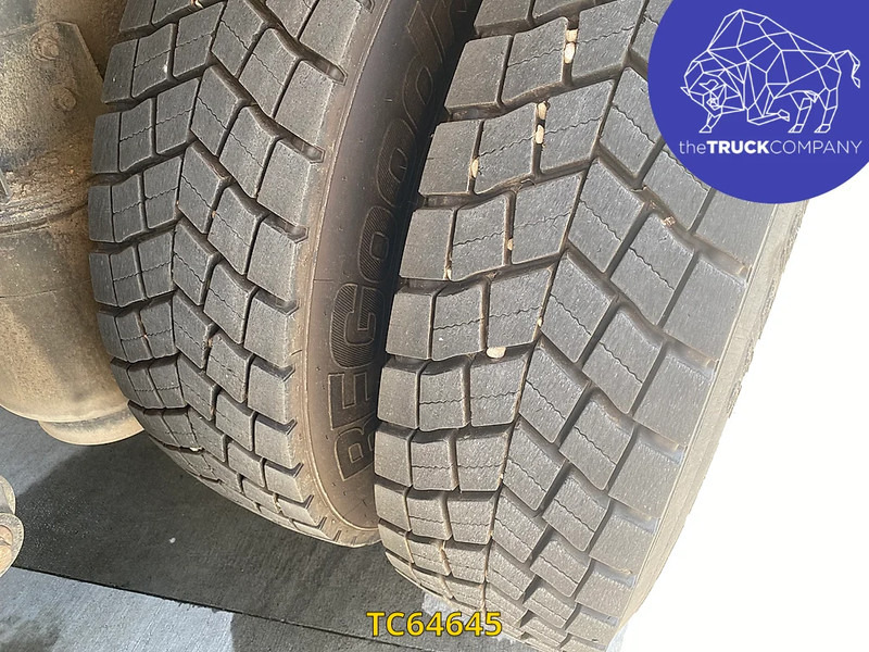 Renault Premium 340 6X2 - Refuse truck: picture 4 Renault Premium 340 6X2 - Refuse truck: picture 4