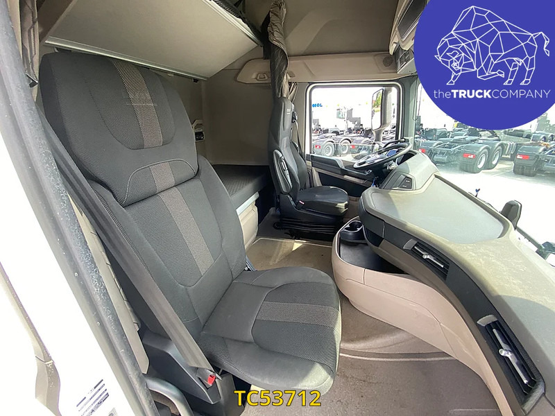 DAF XG 480 - Tractor unit: picture 5 DAF XG 480 - Tractor unit: picture 5