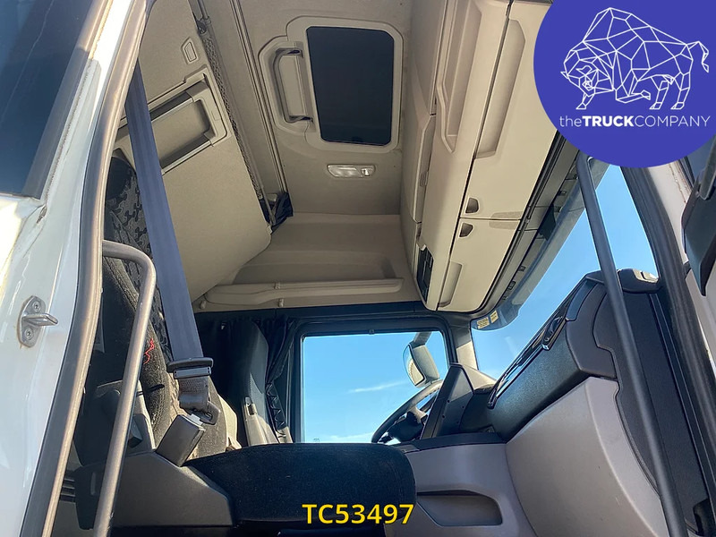 Scania R 450 - Tractor unit: picture 5 Scania R 450 - Tractor unit: picture 5