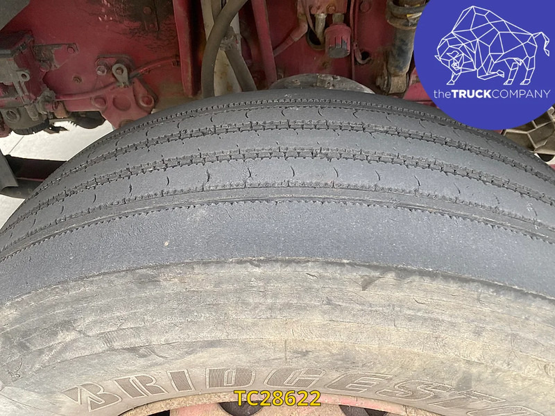 Tractor unit Volvo FM 380: picture 19