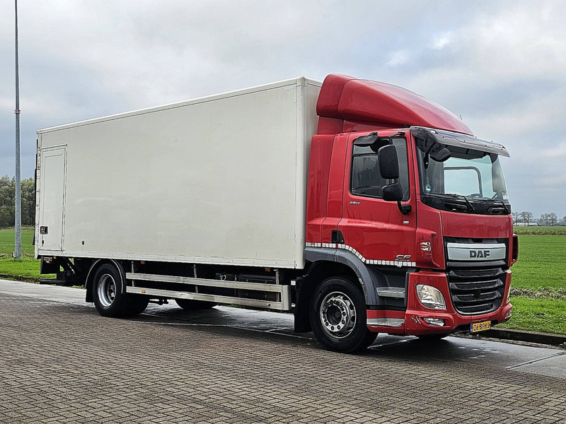 DAF CF 250 19T LIFT AIRCO - Box truck: picture 5 DAF CF 250 19T LIFT AIRCO - Box truck: picture 5