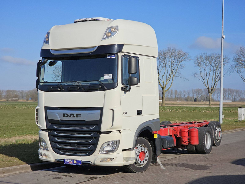 DAF XF 480 SSC 6X2 FAR INTARDER - Cab chassis truck: picture 2 DAF XF 480 SSC 6X2 FAR INTARDER - Cab chassis truck: picture 2
