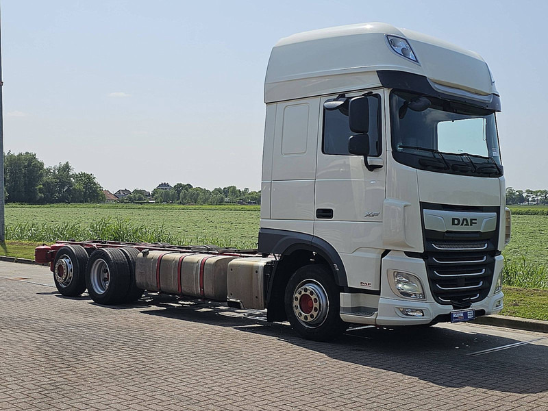 DAF XF 480 SSC 6X2 FAR INTARDER - Cab chassis truck: picture 5 DAF XF 480 SSC 6X2 FAR INTARDER - Cab chassis truck: picture 5