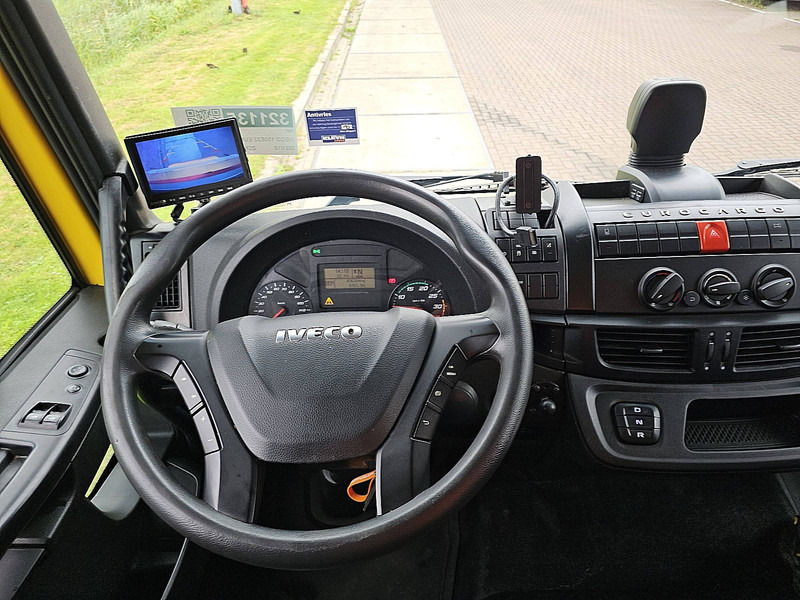 Box truck Iveco 150E22 EUROCARGO 150-220 AIRCO LIFT: picture 8