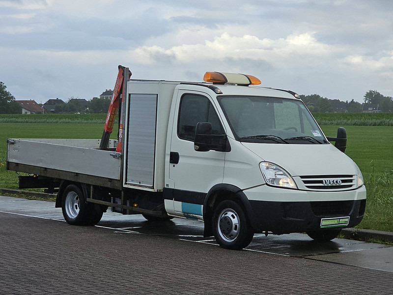 Iveco Daily 40C15 XL FASSI laadkraan - Open body delivery van: picture 5 Iveco Daily 40C15 XL FASSI laadkraan - Open body delivery van: picture 5