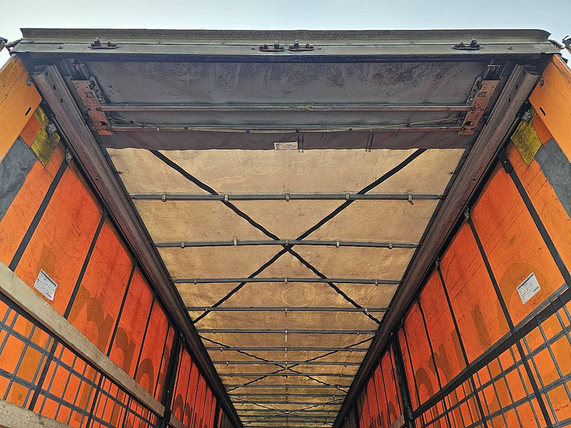 Curtainsider semi-trailer Kögel S24: picture 7