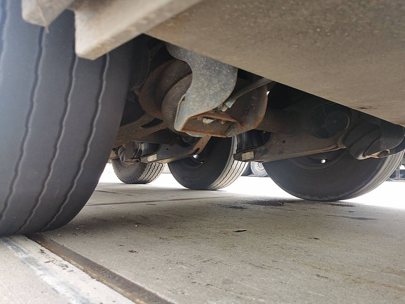 Refrigerated semi-trailer Krone SD R: picture 10