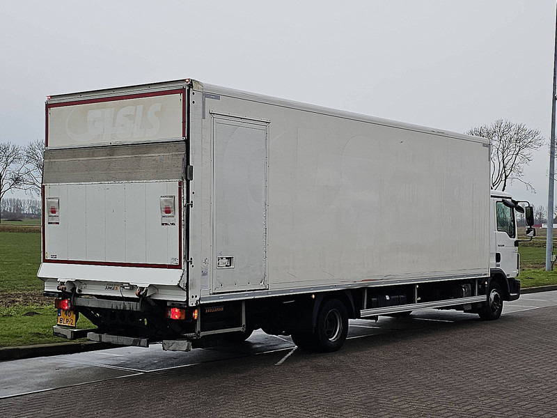 MAN 12.190 TGL - Box truck: picture 3 MAN 12.190 TGL - Box truck: picture 3