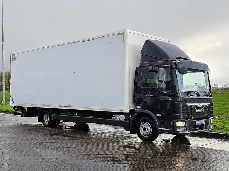 MAN 12.250 TGL BL MANUAL TAILLIFT - Box truck: picture 5 MAN 12.250 TGL BL MANUAL TAILLIFT - Box truck: picture 5