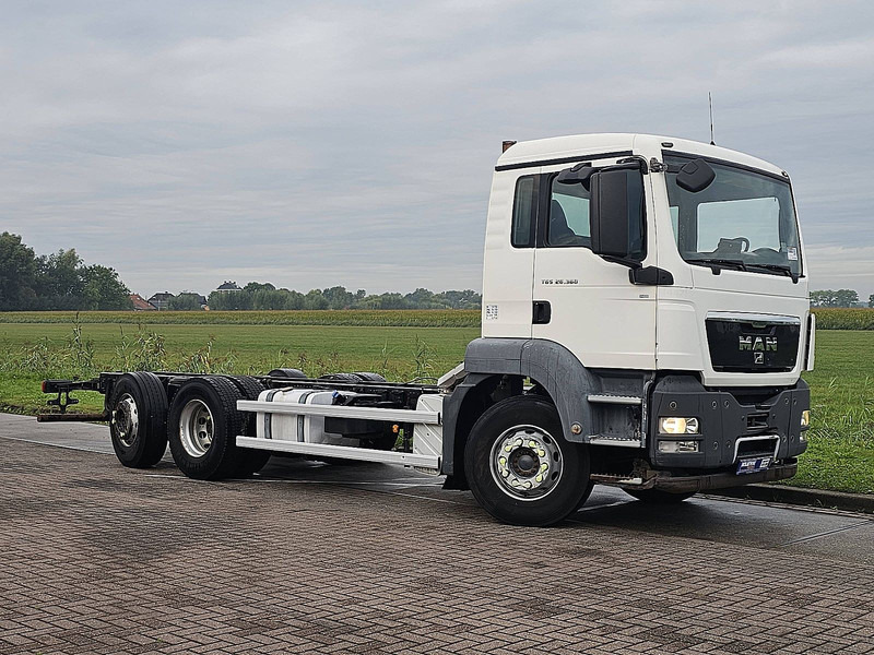MAN 26.360 TGS - Cab chassis truck: picture 5 MAN 26.360 TGS - Cab chassis truck: picture 5