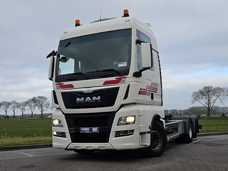 MAN 26.440 TGX XXL 6X2-4 INTARDER - Container transporter/ Swap body truck: picture 1 MAN 26.440 TGX XXL 6X2-4 INTARDER - Container transporter/ Swap body truck: picture 1