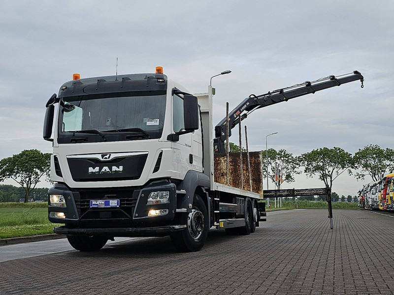 MAN 26.460 TGS - Dropside/ Flatbed truck, Crane truck: picture 1 MAN 26.460 TGS - Dropside/ Flatbed truck, Crane truck: picture 1