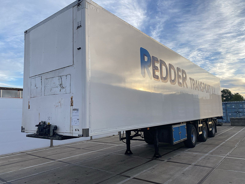 Pacton R3-001 - Closed box semi-trailer: picture 1 Pacton R3-001 - Closed box semi-trailer: picture 1