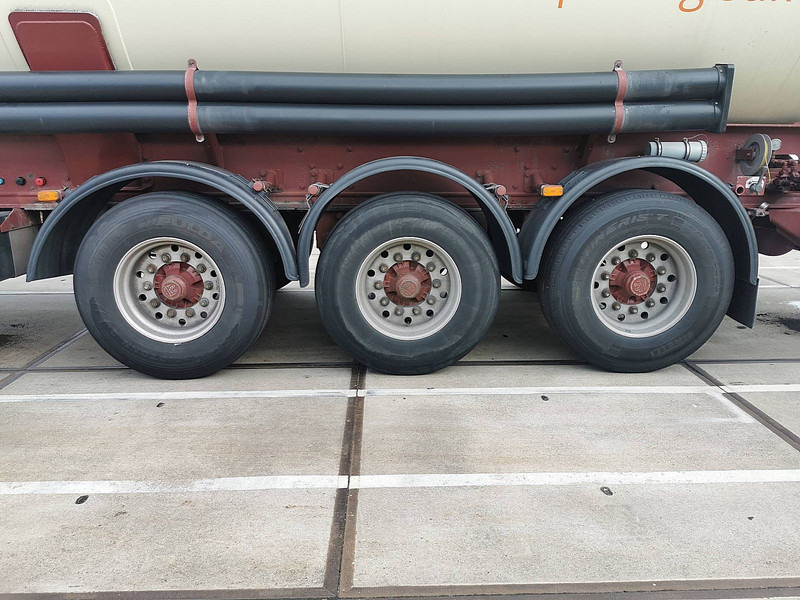 Tanker semi-trailer SPITZER 60M3: picture 9