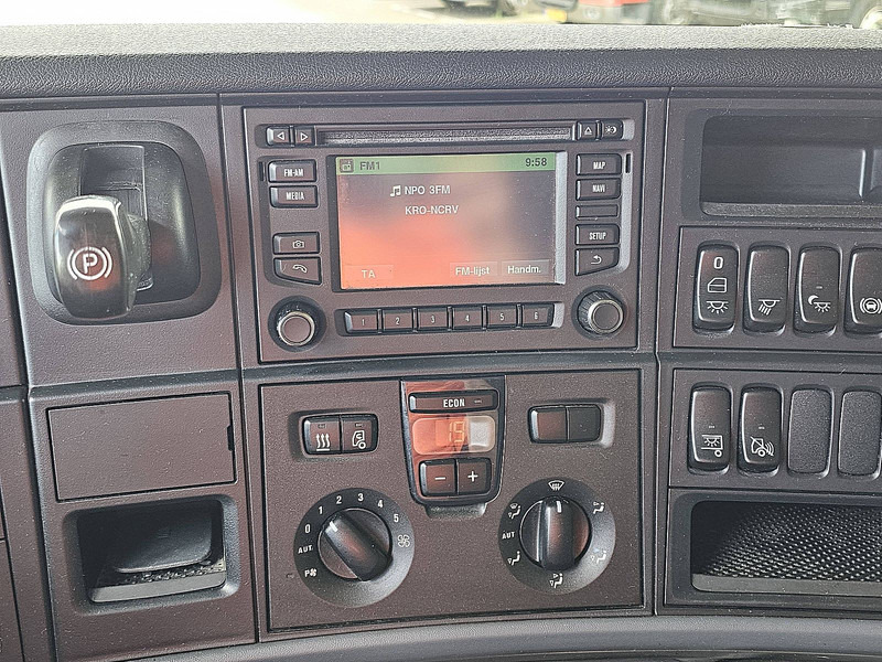 Curtain side truck Scania G410 4X2 RET. COMBI CROWN: picture 12 Curtain side truck Scania G410 4X2 RET. COMBI CROWN: picture 12